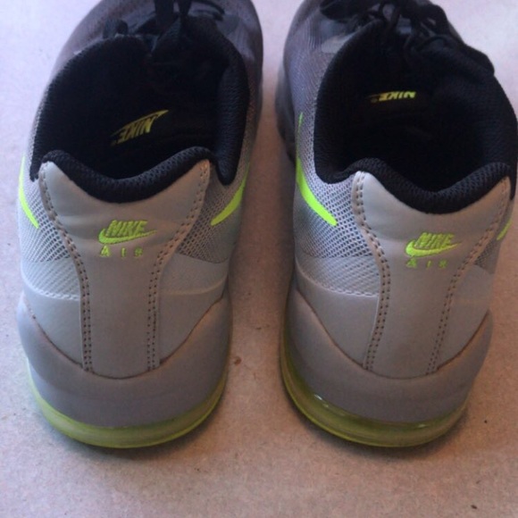 Nike 90 air max great condition like new - Picture 1 of 2
